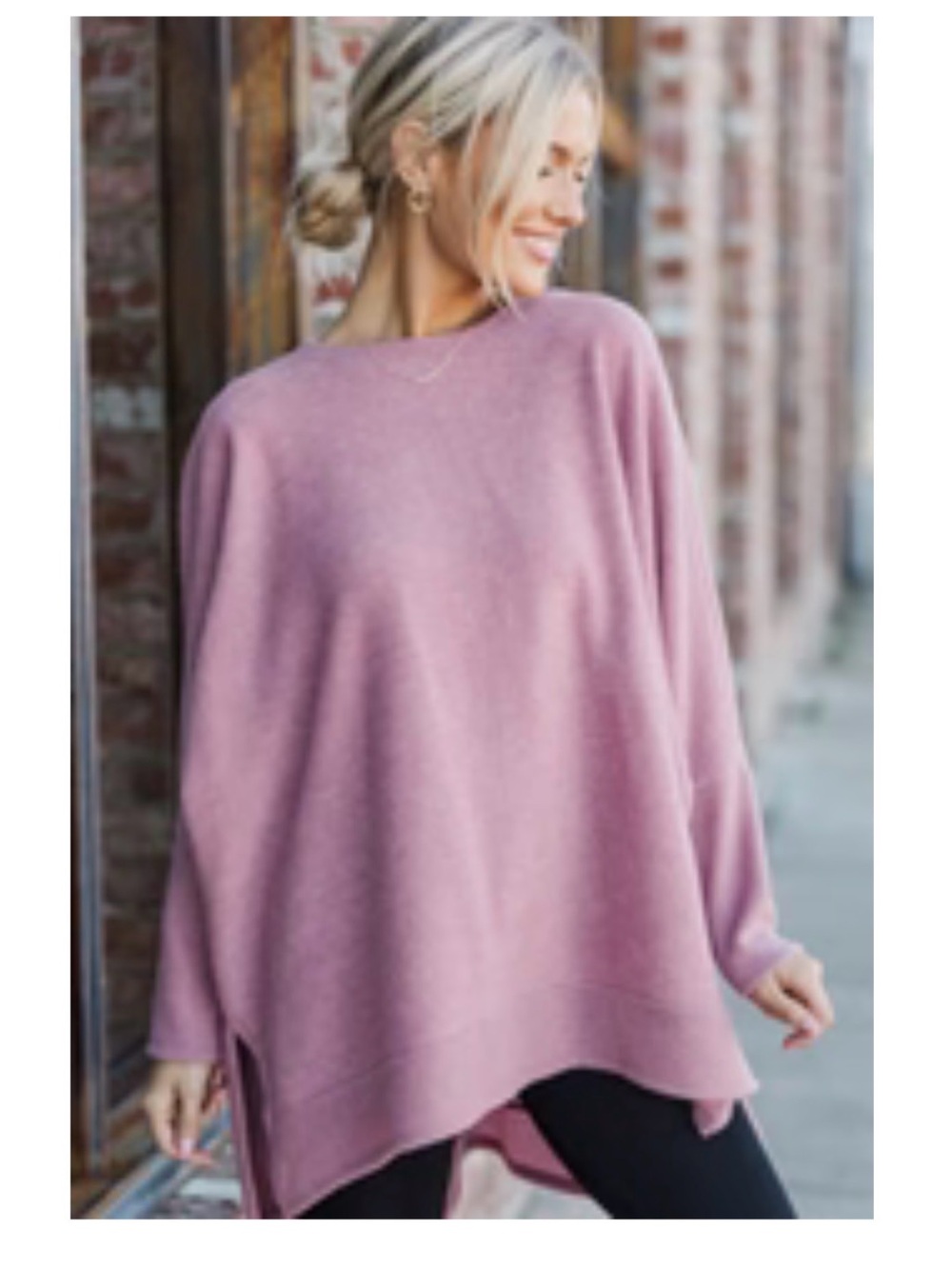 Cozy Oversized Crewneck Sweater in Dusty Rose